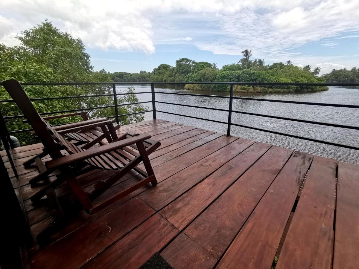 Nature Cabanas & Floating Restaurant Galle Extérieur photo